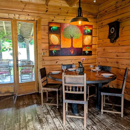 בית נופש L'isba סרלה-לה קנדה